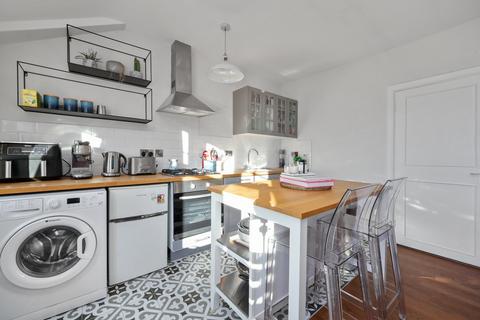 1 bedroom flat to rent, Milton Road, Highgate, London