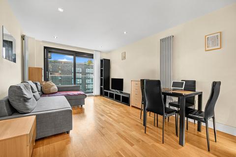 2 bedroom flat for sale, Millharbour, London