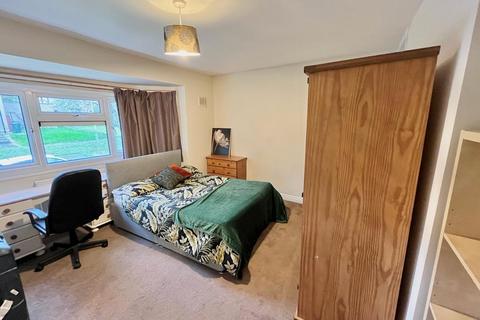 4 bedroom private hall to rent, Slaidburn Drive, Lancaster LA1