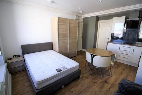 undefined, St. Leonards Gate, Lancaster LA1