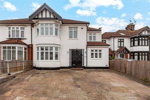 5 bedroom semi-detached house for sale, Deyncourt Gardens, Upminster, Essex, RM14