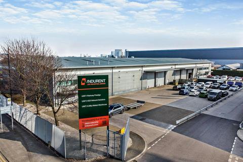 Warehouse to rent, Leo Industrial Estate , Mosley Rd Manchester M17 1JS