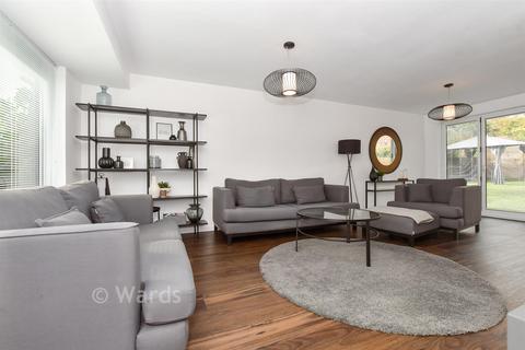 4 bedroom detached house for sale, Dover Road, Deal, Kent