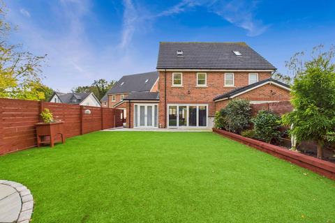 14 Frank Hornby Close, Maghull, Liverpool, L31 3AD