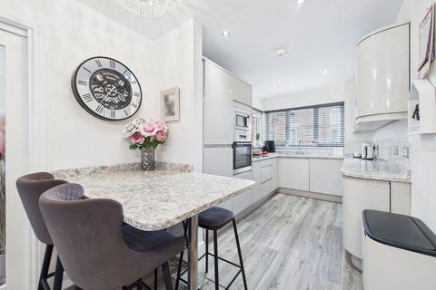 undefined, Frank Hornby Close, Maghull, L31 3AD