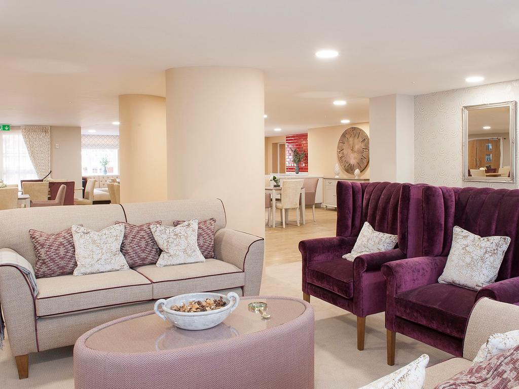 Homeowners Lounge
