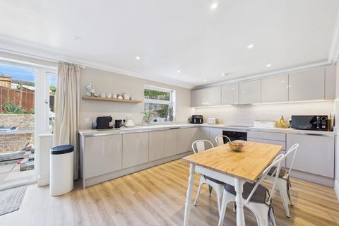 2 bedroom detached bungalow for sale, Belswains Lane, Hemel Hempstead, HP3