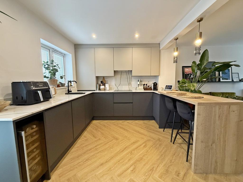 Kitchen/Diner/Living Room