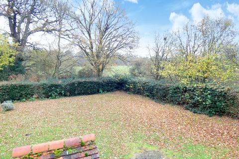 undefined, Hatch Lane, Ockham