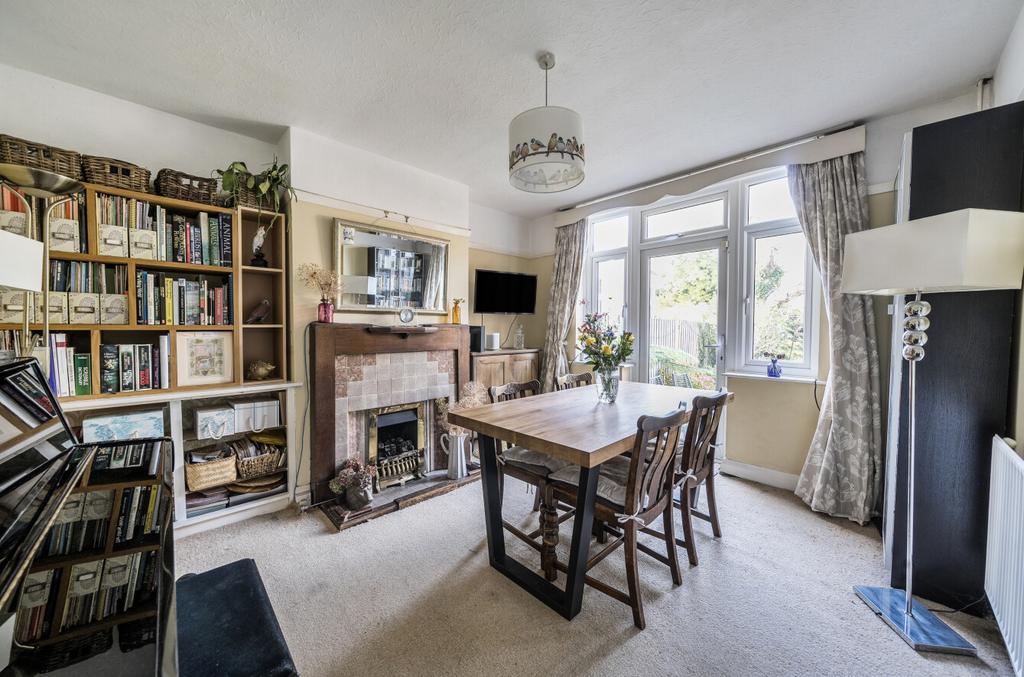 1359916-14-68dbd9...