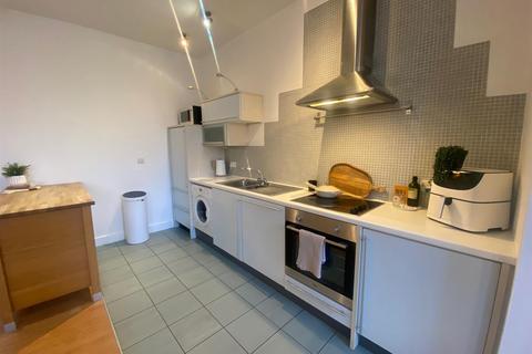 2 bedroom flat to rent, Cumin Court, Honley, Holmfirth