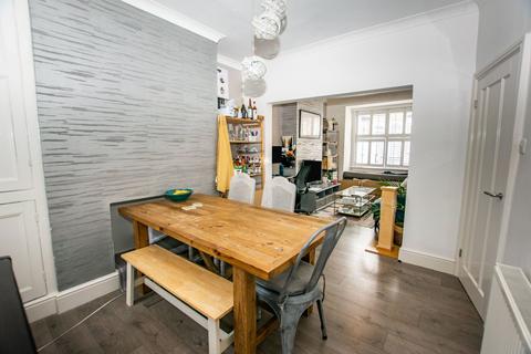 2 bedroom terraced house to rent, Bold Street, Hale, Altrincham, WA14