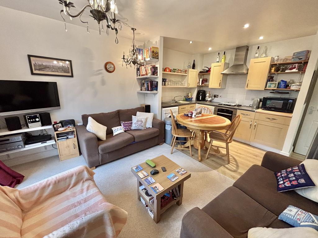 Living/kitchen/diner