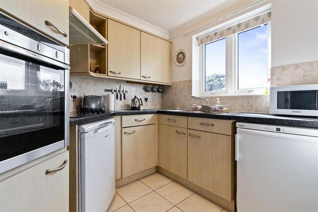 60 Jubilee Court 007.JPG
