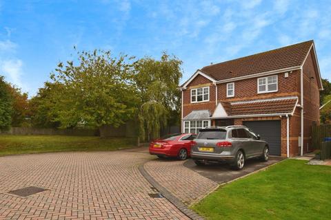 4 bedroom detached house for sale, Spinnaker Close, Hedon HU12