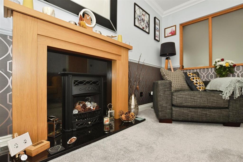 Lounge Feature