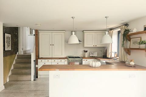 undefined, Lower Street, Haslemere, GU27