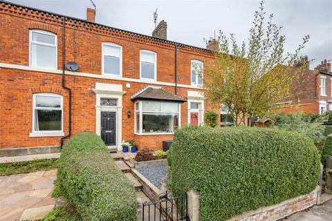 147 Blackburn Road, Heapey, Chorley, PR6 8EJ