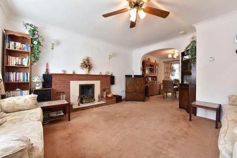 undefined, Edale Close, Kingswinford DY6