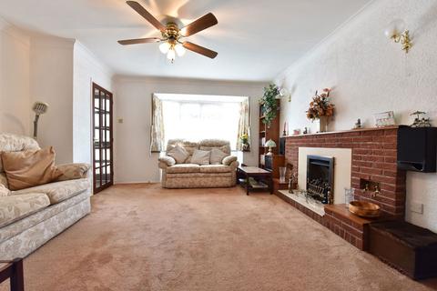 3 bedroom detached house for sale, Edale Close, Kingswinford DY6