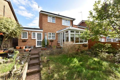 3 bedroom detached house for sale, Edale Close, Kingswinford DY6