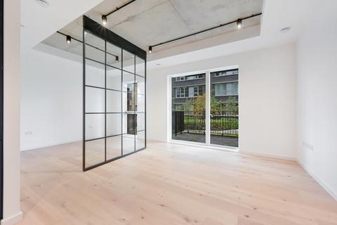 Studio for sale, Dulke House, Goodluck Hope Walk, E14