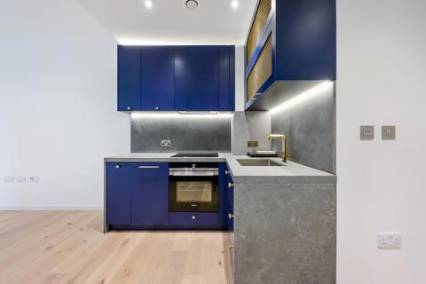 Studio for sale, Dulke House, Goodluck Hope Walk, E14