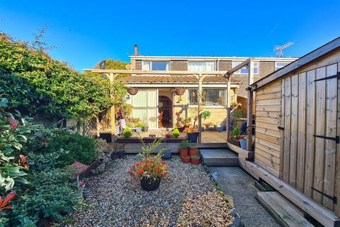 undefined, St Martins Close, Lordshill, SO16