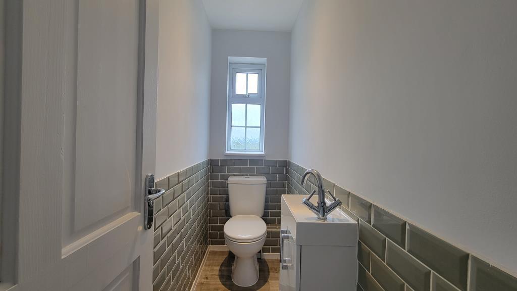 Wc 2