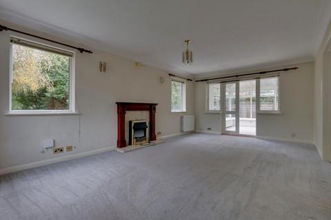 3 bedroom detached bungalow for sale, Hamilton Close, Langstone, Havant