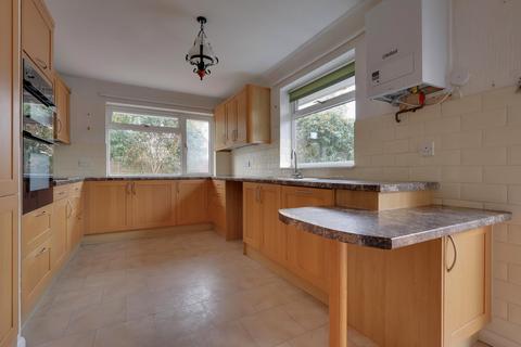 3 bedroom detached bungalow for sale, Hamilton Close, Langstone, Havant