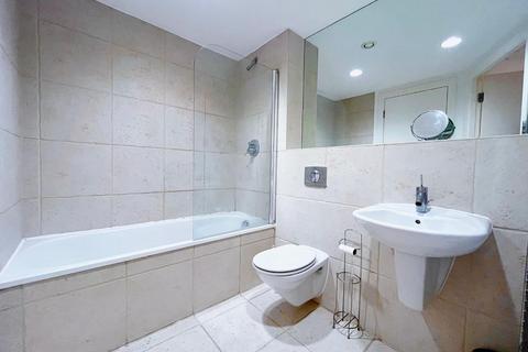 2 bedroom flat to rent, Wellington Quarter, West Point, Leeds