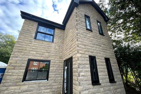 undefined, Huddersfield Road, Millbrook, Stalybridge, Greater Manchester, SK15