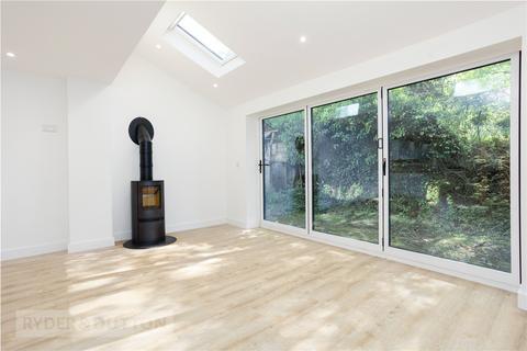 undefined, Huddersfield Road, Millbrook, Stalybridge, Greater Manchester, SK15