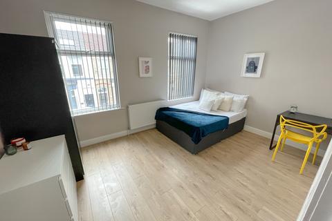 undefined, Ling Street, L7 2QF,
