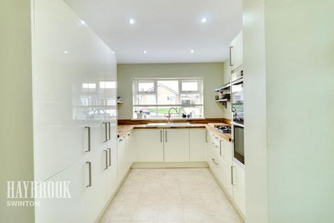 undefined, Fontwell Drive, Mexborough