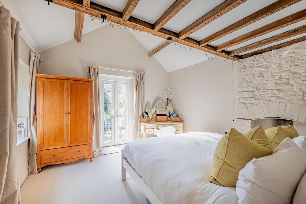 Principle Bedrom.jpg