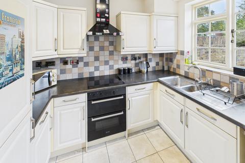 undefined, Lower Road, Chalfont St. Peter, Buckinghamshire, SL9