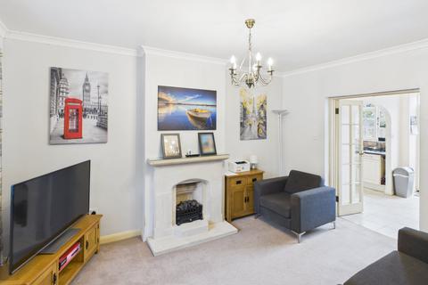 undefined, Lower Road, Chalfont St. Peter, Buckinghamshire, SL9