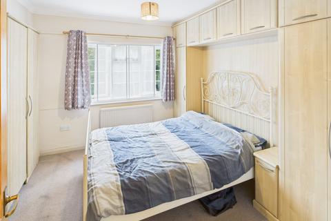 2 bedroom terraced house for sale, Lower Road, Chalfont St. Peter, Buckinghamshire, SL9