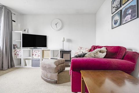 1 bedroom apartment to rent, Queens Road, Guildford GU1