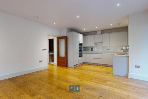 2 bedroom apartment for sale, Palmerston Road, Buckhurst Hill IG9