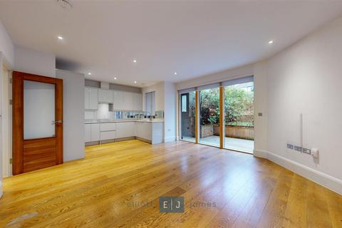 2 bedroom apartment for sale, Palmerston Road, Buckhurst Hill IG9