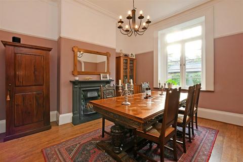 5 bedroom terraced house for sale, Wharncliffe Road, Broomhall S10