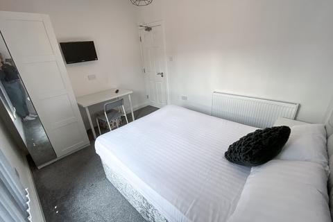 undefined, Grantham Street, L6 6BX,