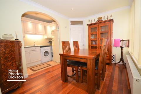 1 bedroom apartment for sale, Luccombe Road, Luccombe
