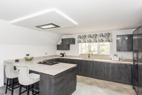 2 bedroom apartment for sale, Church Street, Cottingham