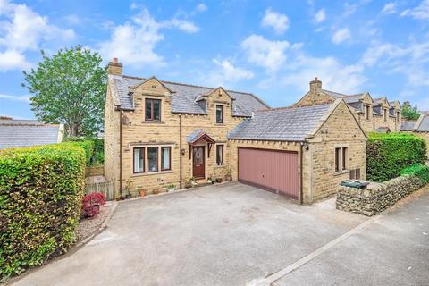 4 bedroom detached house for sale, Wentworth Close, Menston LS29