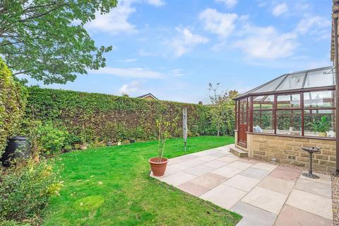 4 bedroom detached house for sale, Wentworth Close, Menston LS29