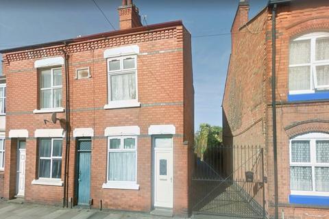 3 bedroom end of terrace house to rent, Queens Road, Leicester LE2